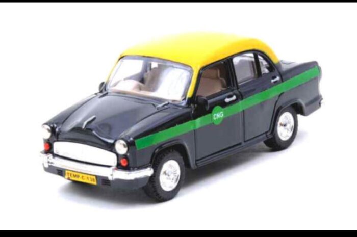 Centy Toys Ambassador Taxi Vip Pull Back Car Assorted Color uc154 - Image 3