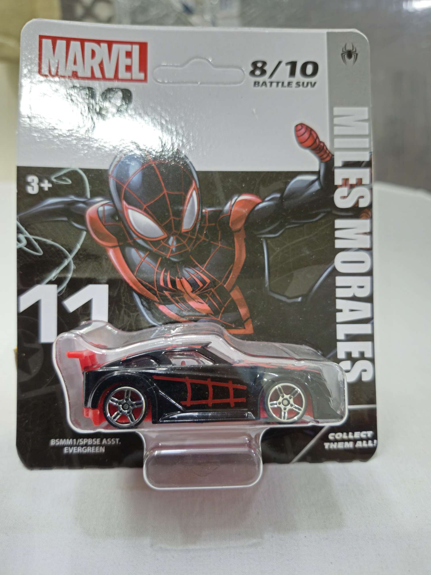 Hasbro-Gaming-Marvel-GO-Miles-Morales-Battle-SUV-Car-uc340-1