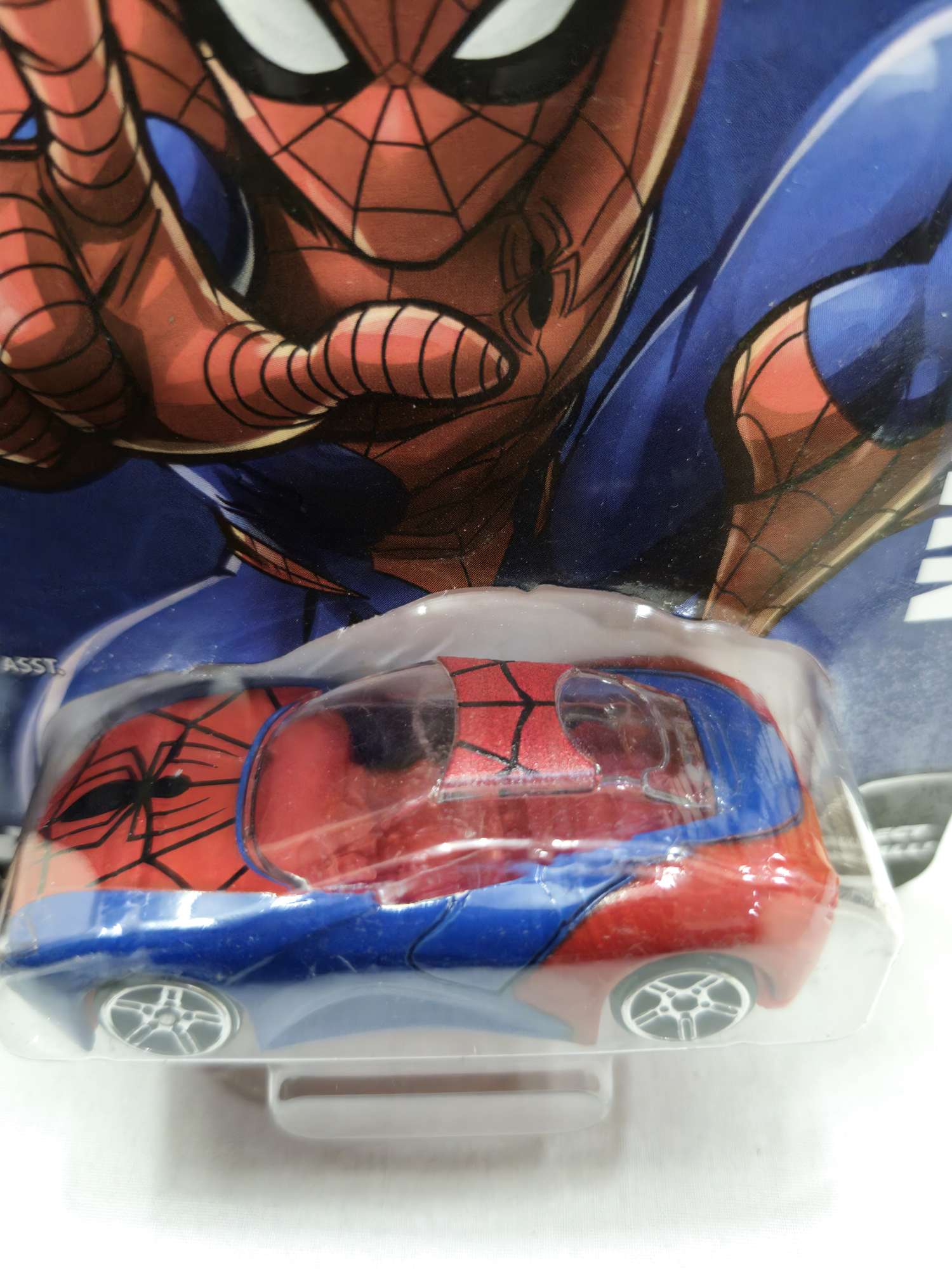 Hasbro-Gaming-Marvel-GO-Spider-man-Knight-Speed-Car-uc347-2