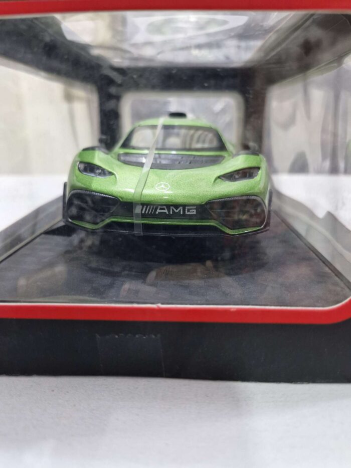 Mercedes Benz Die cast car gz238