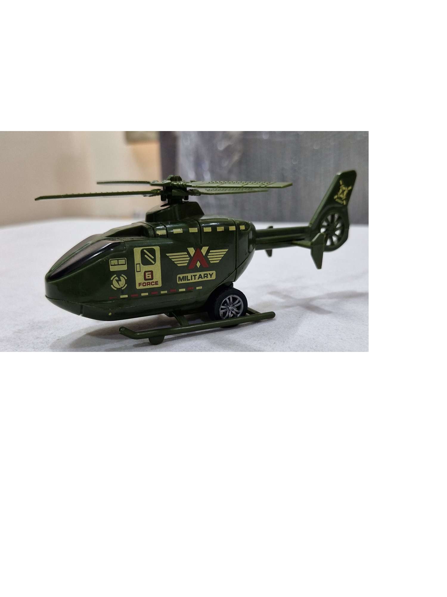 Military-Simulatiom-Model-Helicopter-gz528-1