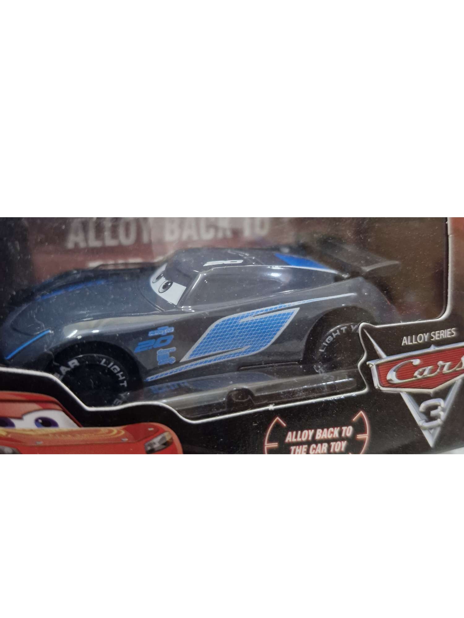 Mini-MC-Queen-Alloy-Car-gz444-2